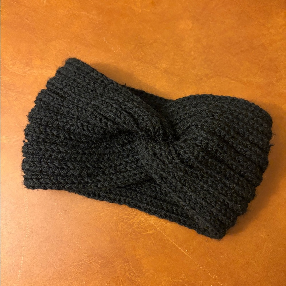 Black Knitted Twist Headband